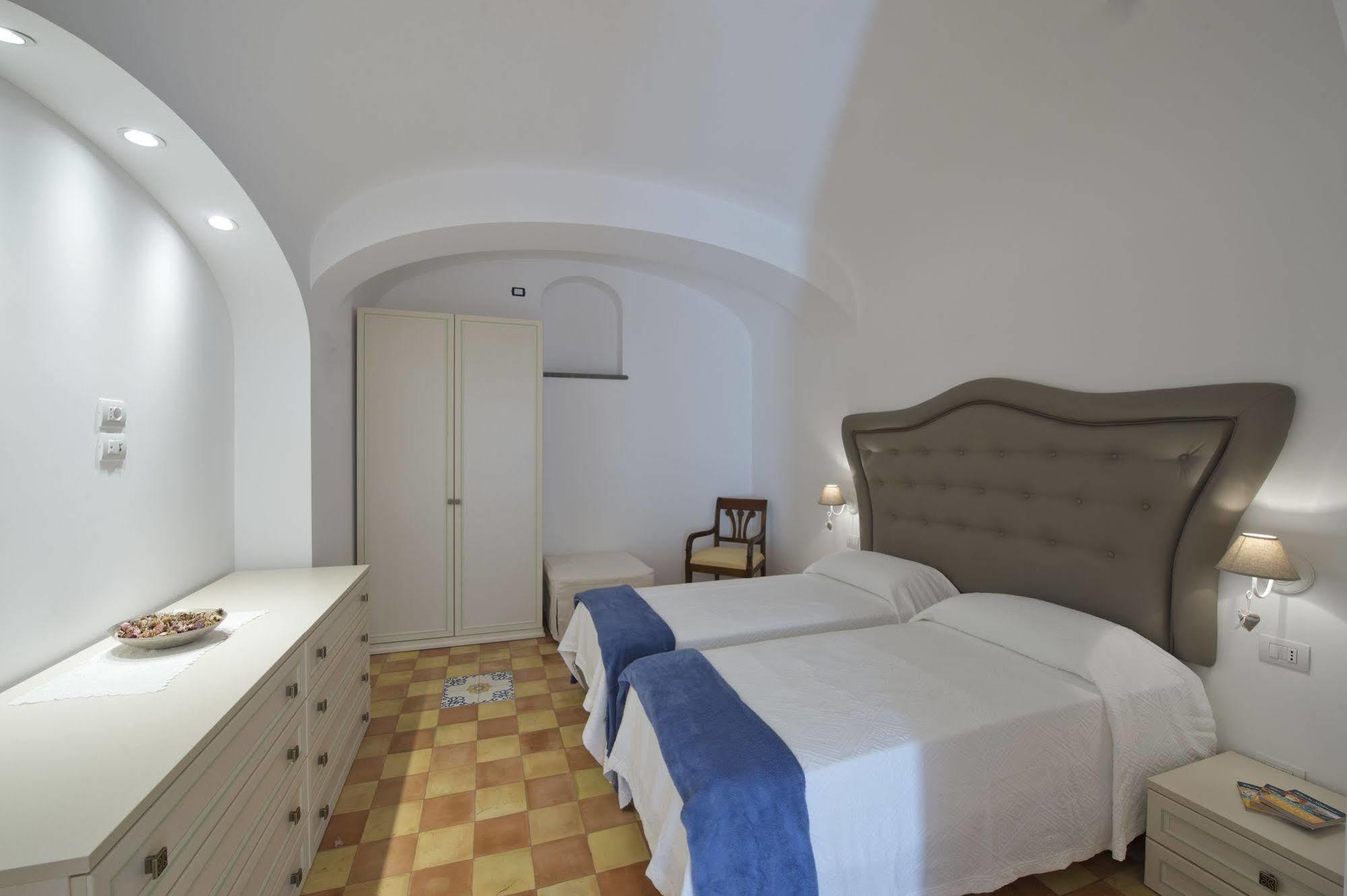 Golden Vaults Praiano Εξωτερικό φωτογραφία